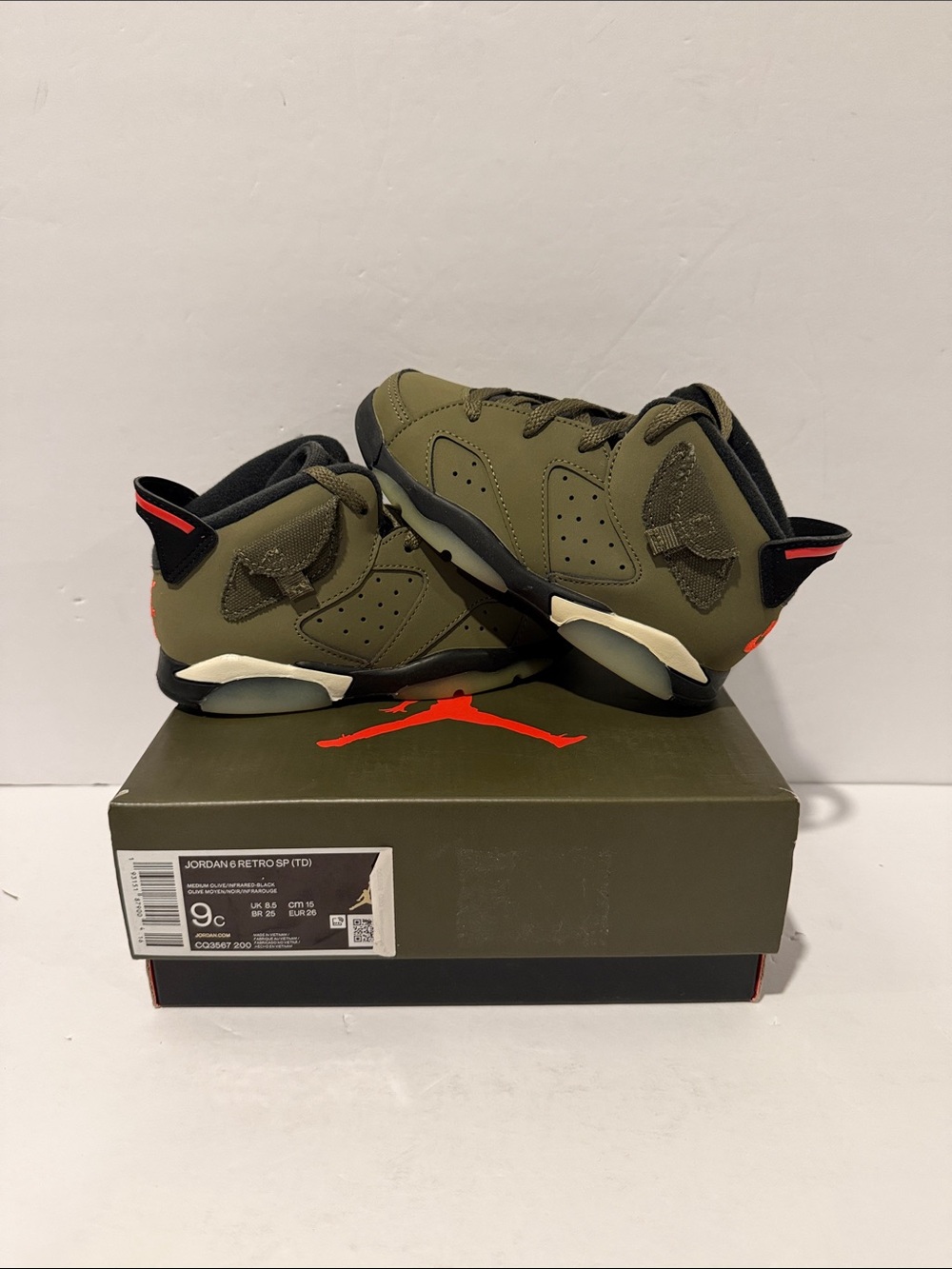 Air Jordan Retro 6 x Travis Scott Mid 'Olive' (TD) Sz: 9c (CQ3567-200)